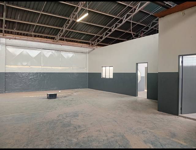 Industrial property to rent in HERIOTDALE